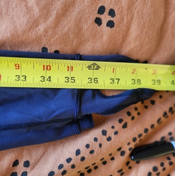 Lululemon Hold On Tight Solid 28'' Midnight Navy Stirrup Leggings Sz 2 - Picture 13 of 16